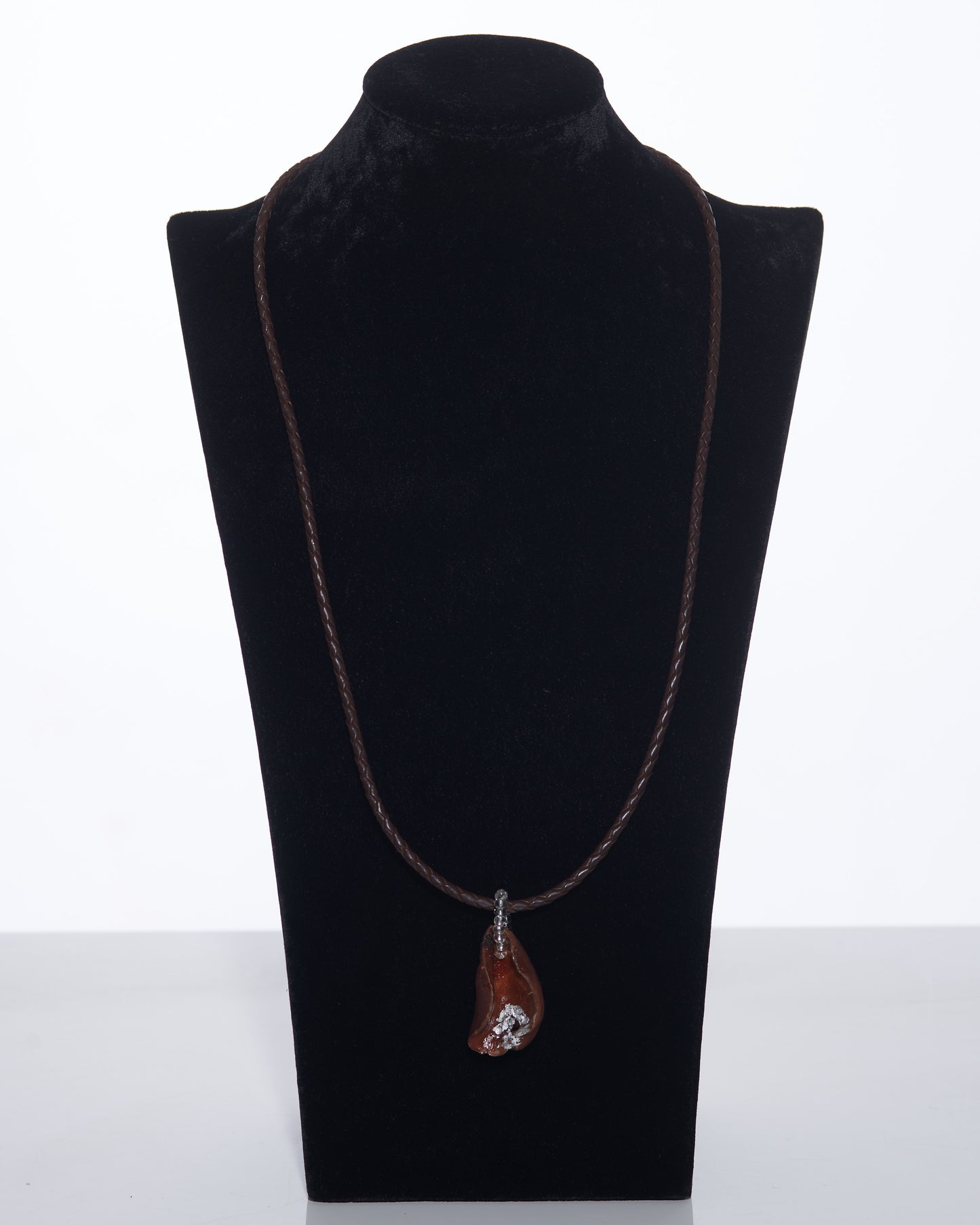 Kolanut Neckpiece With Silver-Coloured Metallic Foil