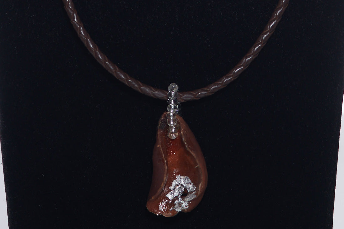Kolanut Neckpiece With Silver-Coloured Metallic Foil